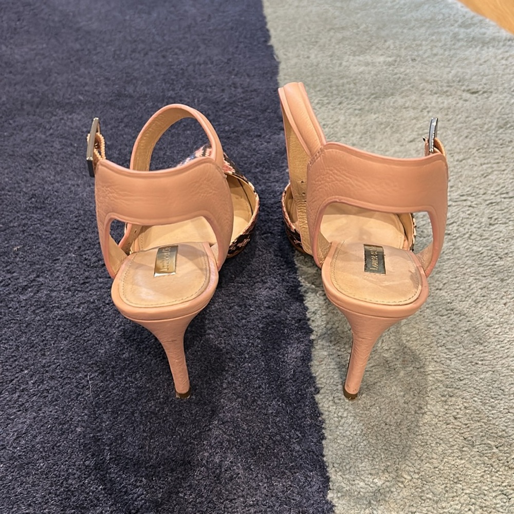 Louise et Cie pink snake effect closed toe low heel sandals - Picture 3 of 4